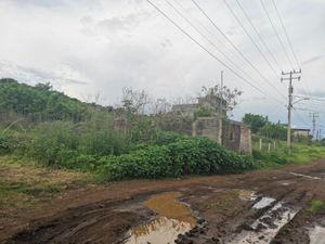 Terreno en Venta en San Isidro Itzicuaro Morelia