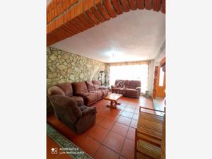 Casa en Venta en Lomas de Valle Dorado Tlalnepantla de Baz