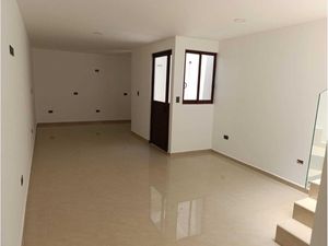 Casa en Venta en San Isidro Castillotla Puebla