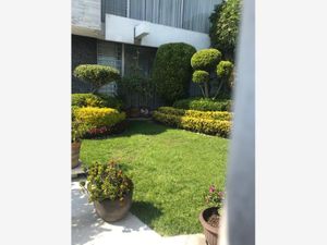 Casa en Venta en Lomas de Tecamachalco Naucalpan de Juárez