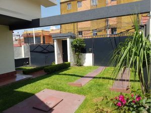 Casa en Venta en Santa Cruz del Monte Naucalpan de Juárez