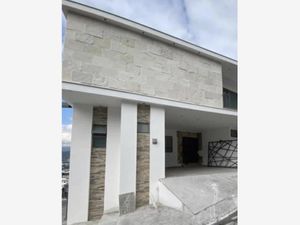 Casa en Venta en Lomas del Vergel Monterrey