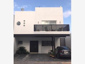 Casa en Venta en La Rioja Privada Residencial Monterrey