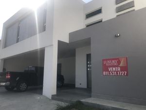 Casa en Venta en Palmares Residencial Monterrey