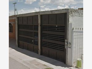 Casa en Venta en Acequias de Tabalaopa Chihuahua