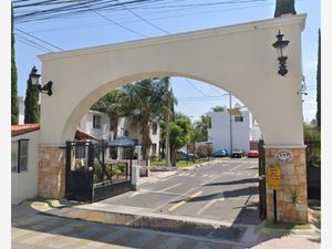 Casa en Venta en Los Olivos de Tlaquepaque San Pedro Tlaquepaque