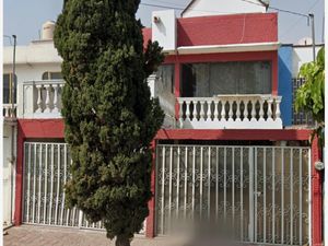 Casa en Venta en Valle de Aragón 3ra Sección Oriente Ecatepec de Morelos