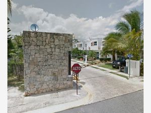 Casa en Venta en Playa del Sol Solidaridad