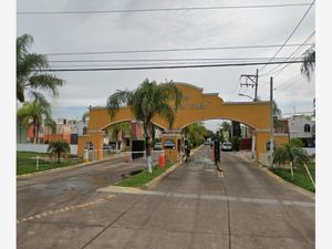 Casa en Venta en Jardines Del Edén Tlajomulco de Zúñiga