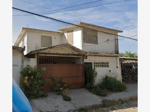 Casa en Venta en Moderna Victoria