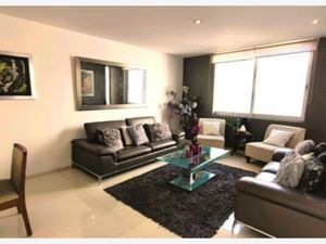 Casa en Venta en Valle Imperial Zapopan