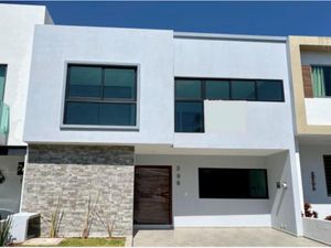 Casa en Venta en Canteras del Centinela Zapopan