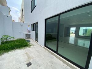 Casa en Venta en Valle Imperial Zapopan