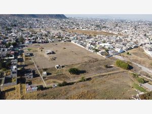 Terreno en Venta en Santa Ana Tepetitlan Zapopan