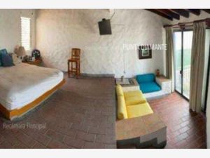 Casa en Venta en Tequesquitengo Jojutla