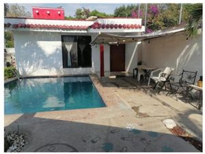 Casa en Venta en Las Fincas Jiutepec