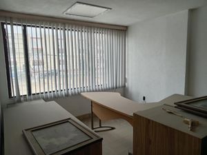 Oficina en Venta en Los Reyes Ixtacala 1ra. Sección Tlalnepantla de Baz