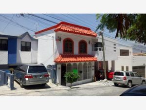 Casa en Venta en Villa las Fuentes Monterrey