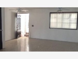 Casa en Venta en Villa las Fuentes Monterrey