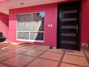 Casa en Venta en Unidad Magisterial Mexico 68 Puebla