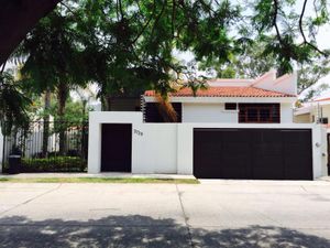 Casa en Venta en Bugambilias Zapopan