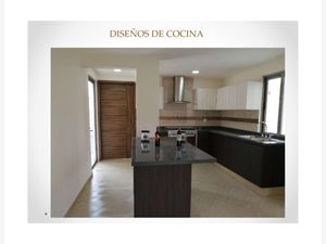 Casa en Venta en San Miguel Totocuitlapilco Metepec