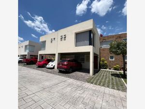 Casa en Venta en San Andres Ocotlan Calimaya