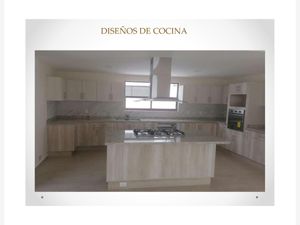 Casa en Venta en San Miguel Totocuitlapilco Metepec