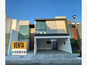 Casa en Venta en Lomas del Sol Alvarado