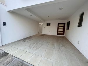 Casa en Venta en Lomas del Sol Alvarado