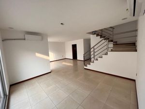 Casa en Venta en Lomas del Sol Alvarado