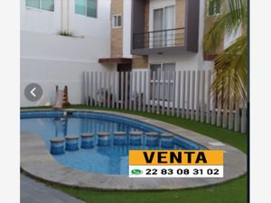 Casa en Venta en Las Lomas Residencial Alvarado