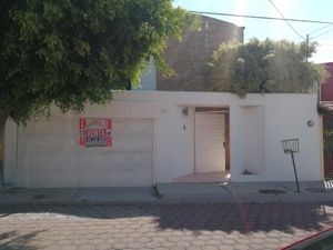 Casa en Venta en Colinas del Cimatario Querétaro