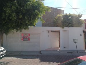 Casa en Venta en Colinas del Cimatario Querétaro