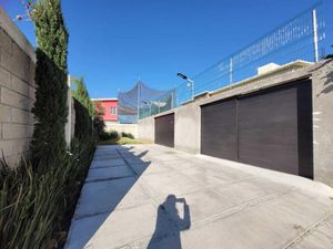 Casa en Venta en San Gaspar Tlahuelilpan Metepec