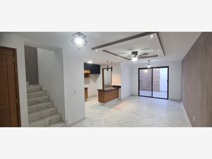 Casa en Venta en Viveros del Valle Zapopan