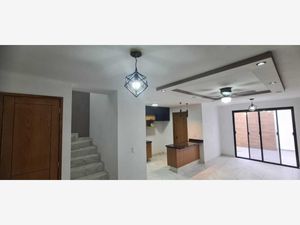 Casa en Venta en Jardines Del Valle Zapopan