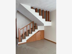 Casa en Venta en Jardines Del Valle Zapopan