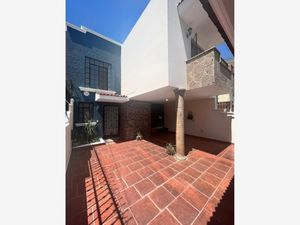 Casa en Venta en Mirador de San Isidro Zapopan