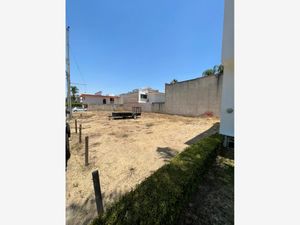 Terreno en Venta en Jardín Real Zapopan