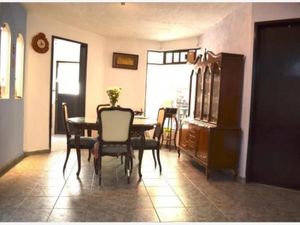 Casa en venta en VENUSTIANO CARRANZA 17, Melchor Muzquiz, Ecatepec de  Morelos, México, 55240.