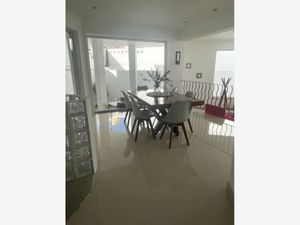 Casa en Venta en Jardín Real Zapopan