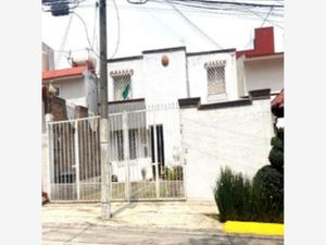 Casas en venta en Cerro Tonatecas 206, Lomas de Valle Dorado, 54023  Tlalnepantla de Baz, Méx., México, 54049