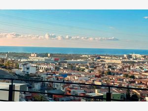 Casa en Venta en Puerta del Mar II Ensenada