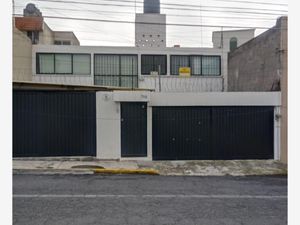 Casa en Venta en Col. Sector Popular Toluca Toluca