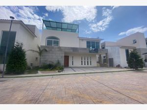 Casa en Venta en Santa Maria Magdalena Ocotitlan Metepec