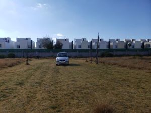 Terreno en Venta en San Miguel Totocuitlapilco Metepec