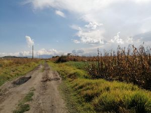 Terreno en Venta en San Miguel Totocuitlapilco Metepec