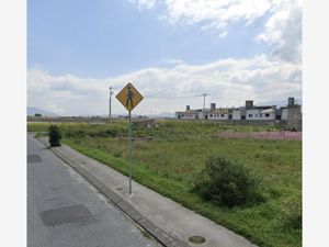 Terreno en Venta en San Miguel Totocuitlapilco Metepec