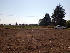 Terreno en Venta en San Miguel Totocuitlapilco Metepec